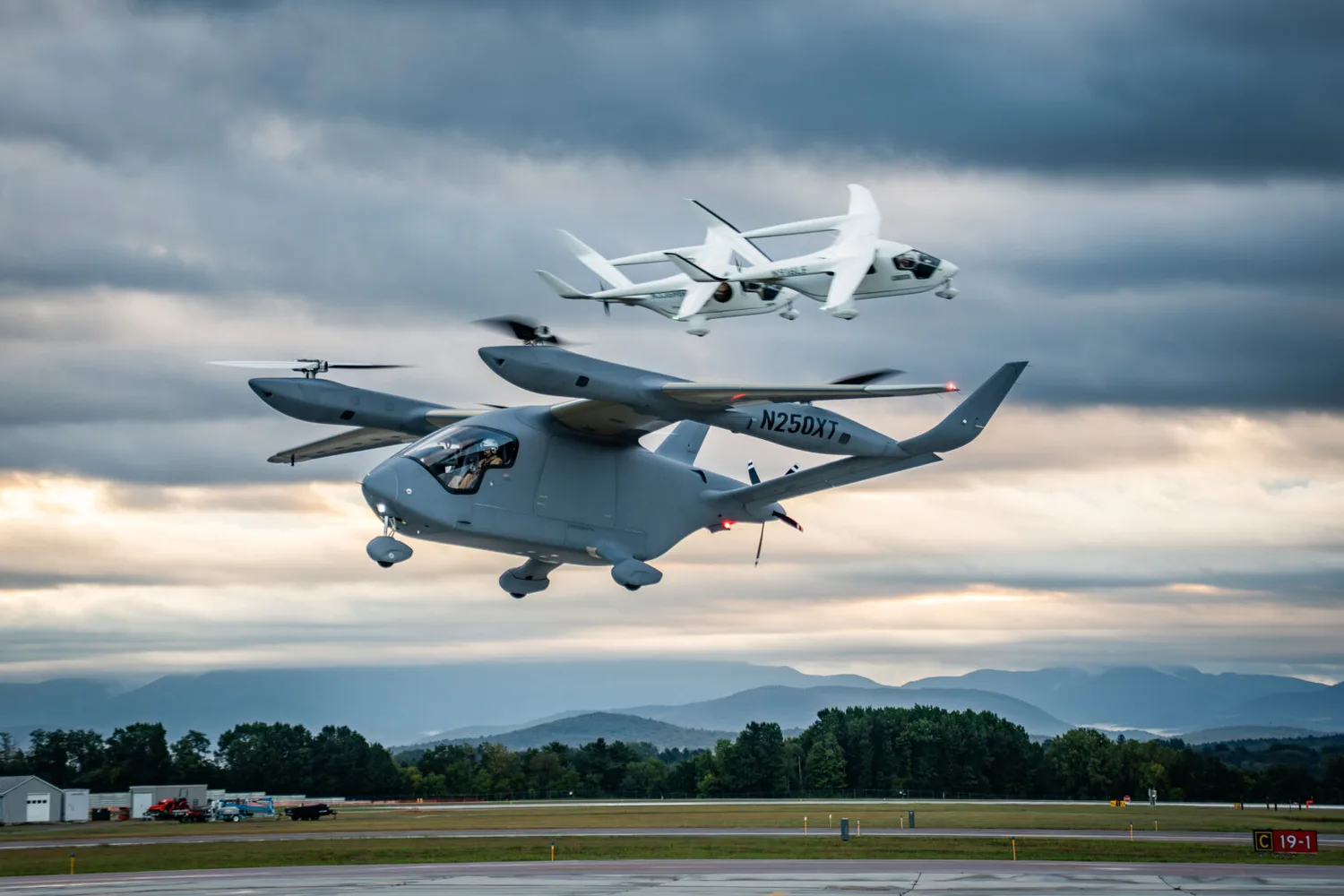 Elektroflug über Schottland: Loganair, Royal Mail und BETA Technologies absolvieren erstes elektrisches Flugprogramm in Großbritannien