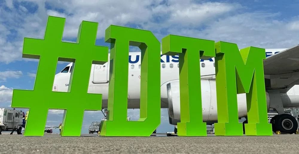 Bundesweiter Vorlesetag 2025: Dortmund Airport begeistert Schüler mit Flughafenabenteuer