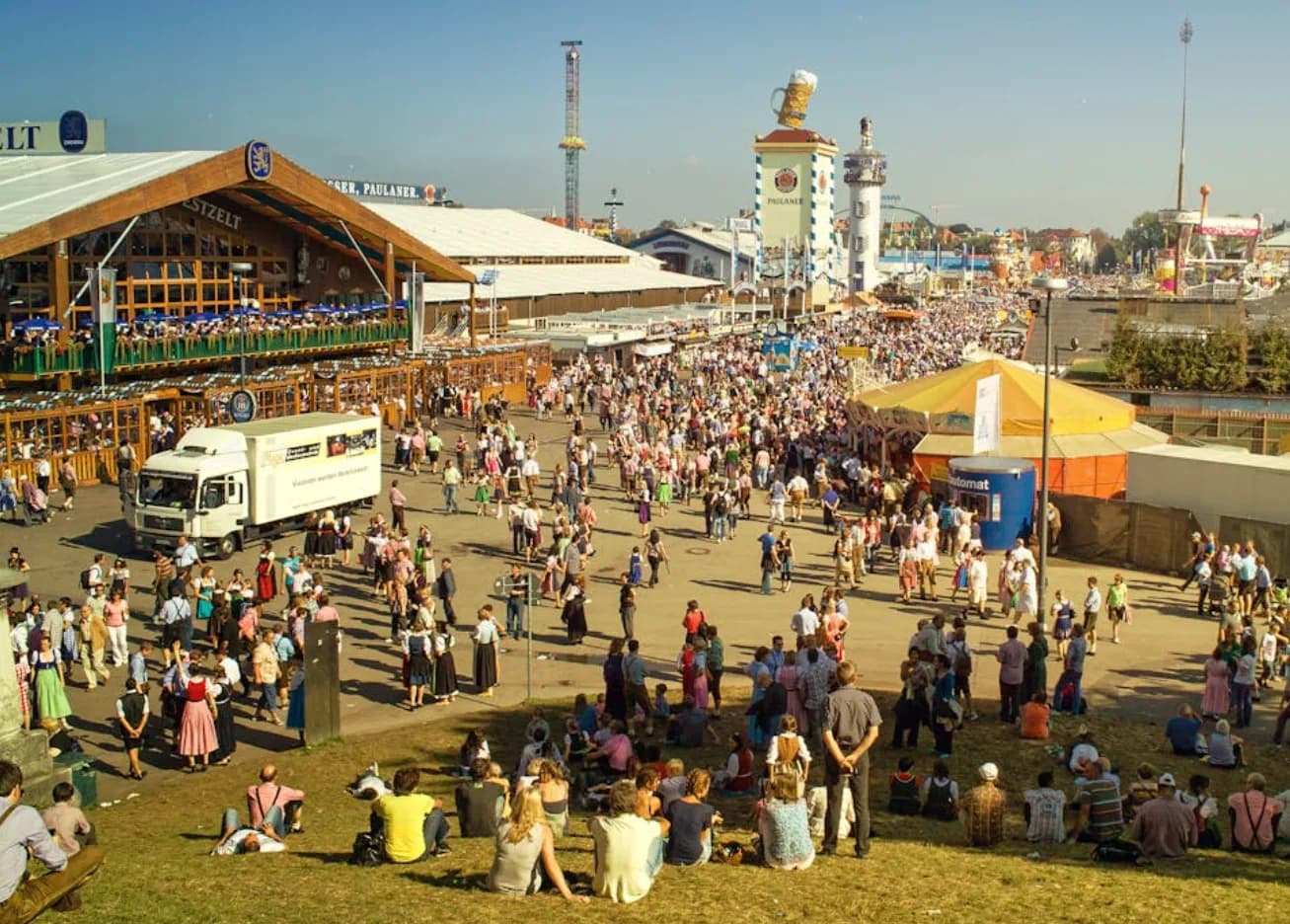 Info Oktoberfest Flughafen Muenchen Parksleepfly