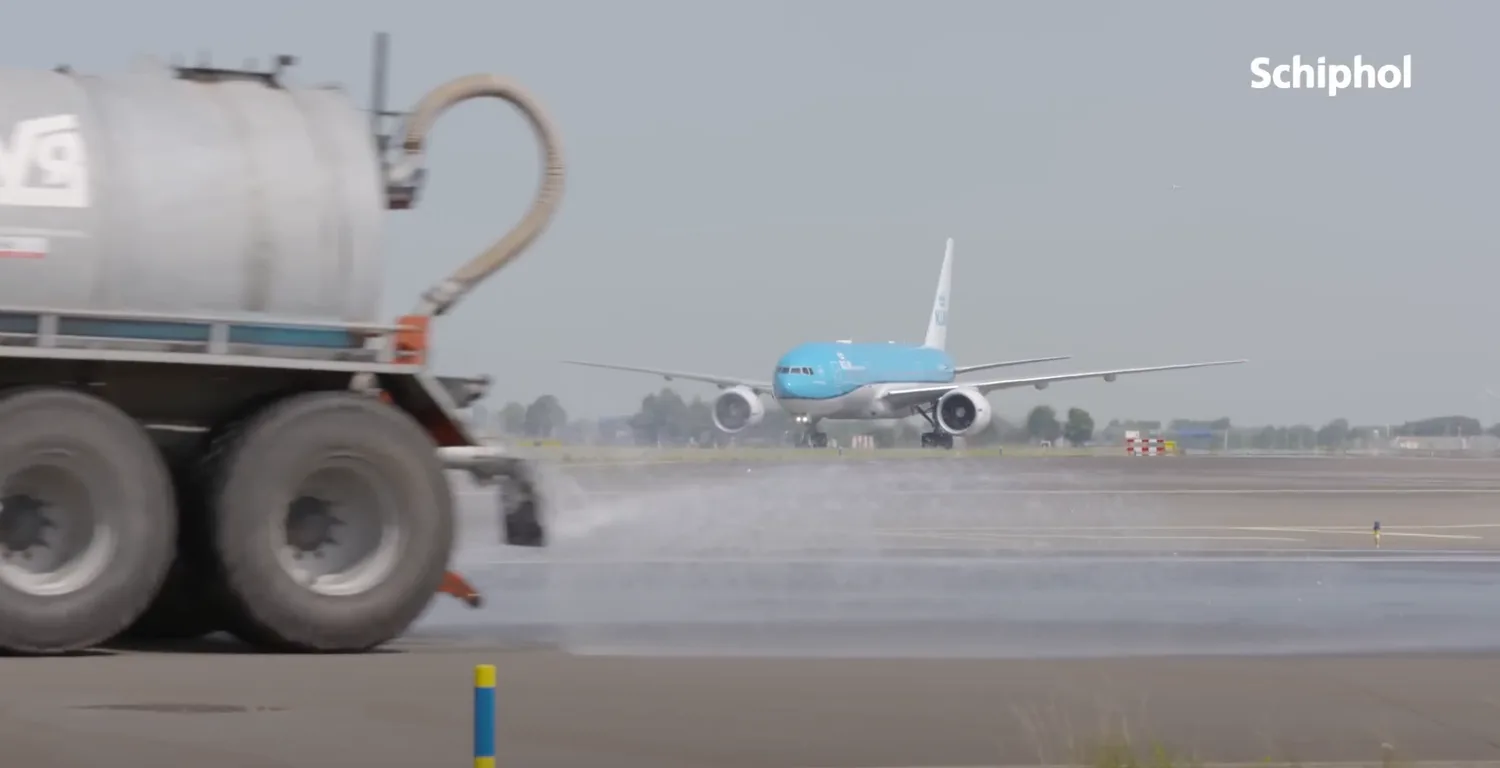 Keeping Asphalt Cool Schiphol