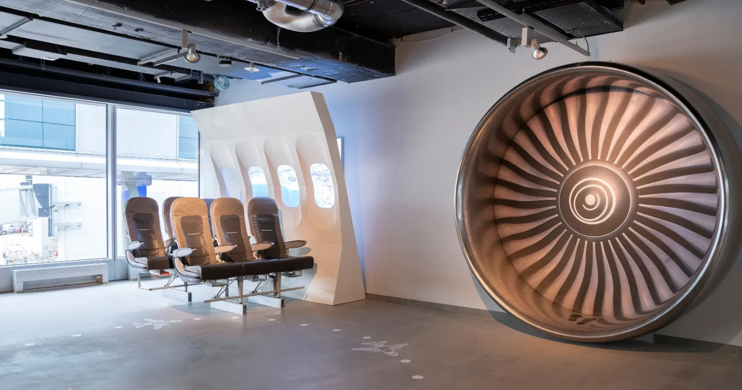Selfiespot Triebwerk Dus Explore & Enjoy (c) Flughafen DUSS