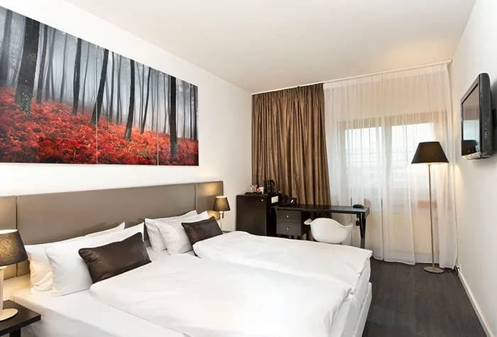 Das beste Flughafenhotel Deutschlands: Das Wyndham Stuttgart Airport Messe