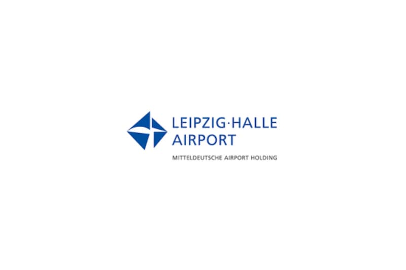 Wortmarke LEIPZIG·HALLE AIRPORT mit Zusatz Mitteldeutsche Airport Holding.
